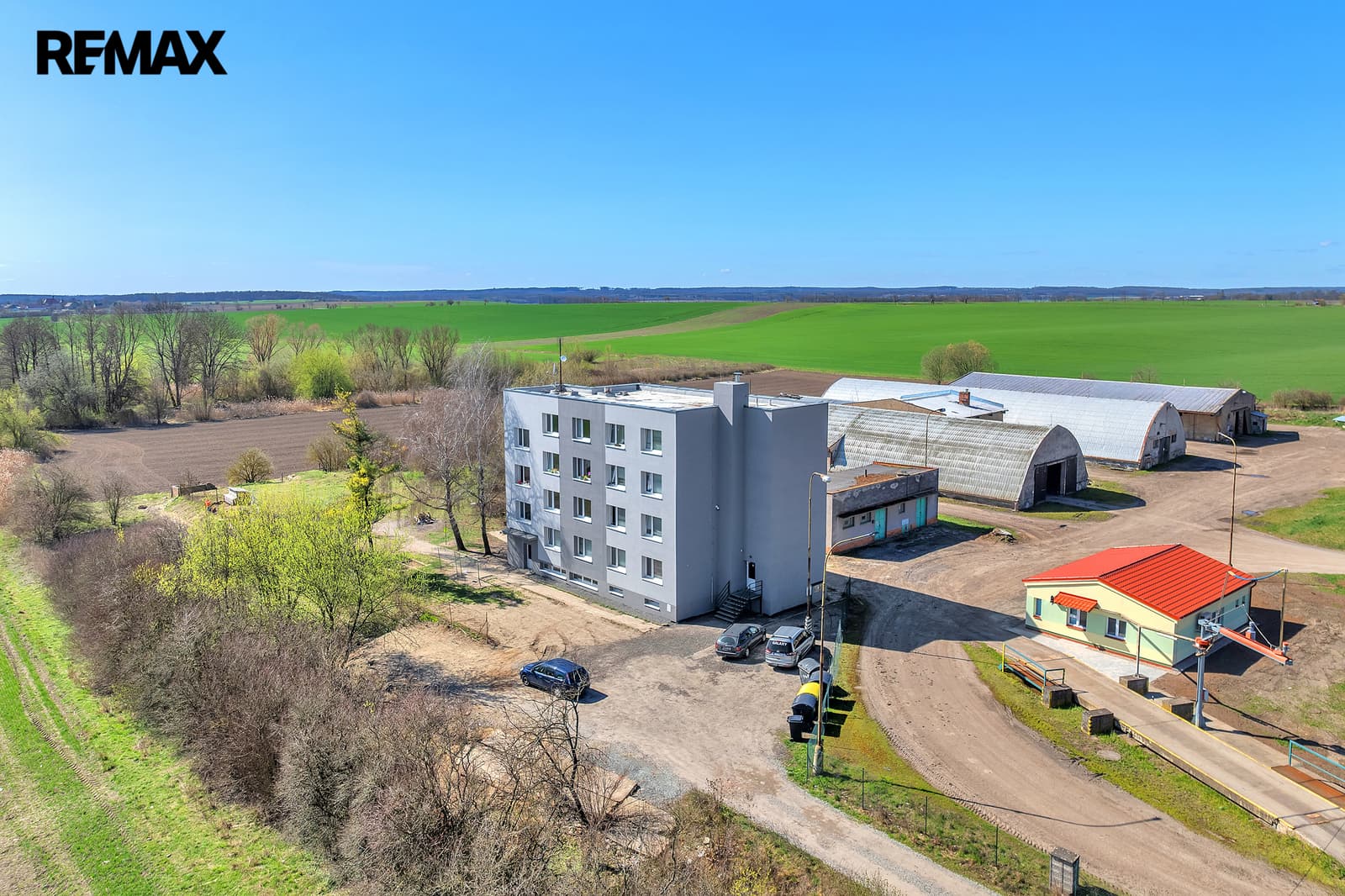 Prodej nájemního (činžovního) domu 642 m², Libáň — foto 5